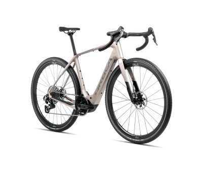 S381TTCC-RC-FRONT-DENNA_M11e - 1200 x 800